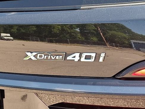 Used 2024 BMW X7 xDrive40i w/ M Sport Package AWD/4WD image 36
