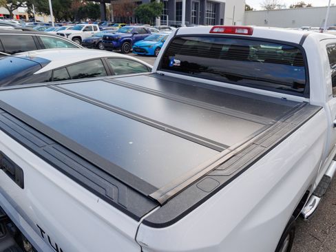 Used 2017 Toyota Tundra Limited image 11