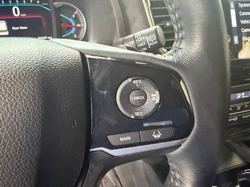 Used 2022 Honda Pilot Touring image 25