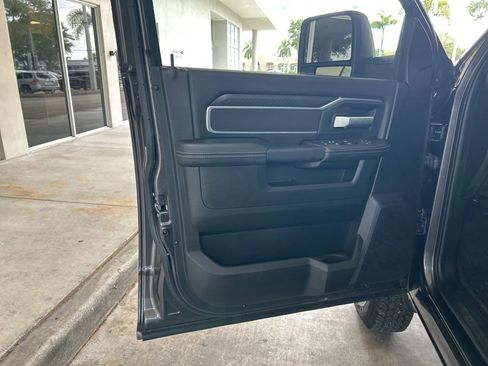 Used 2025 RAM 3500 Lone Star AWD/4WD image 40