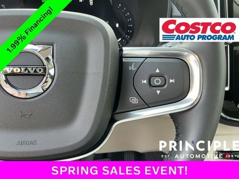 New 2026 Volvo XC40 B5 Plus w/ Protection Package Premier AWD/4WD image 22