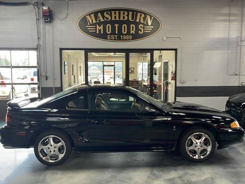 Used 1996 Ford Mustang Cobra RWD image 9