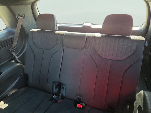 Used 2024 Hyundai Palisade Calligraphy image 11