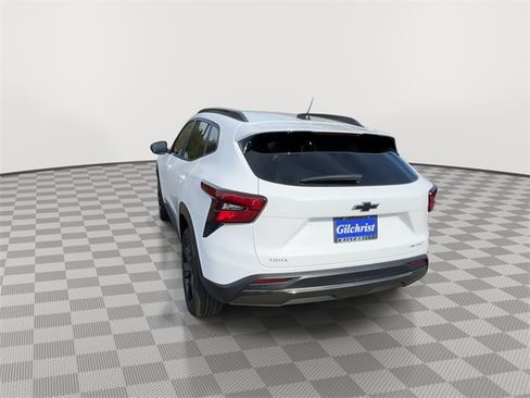 New 2026 Chevrolet Trax ACTIV w/ Sunroof Package image 7