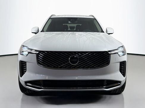 New 2026 Volvo XC90 B5 Core AWD/4WD image 2
