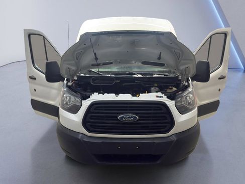 Used 2019 Ford Transit 250 148 Medium Roof image 8