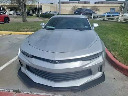 Used 2018 Chevrolet Camaro LT image 2