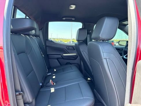 Used 2026 Chevrolet Colorado Trail Boss AWD/4WD image 16