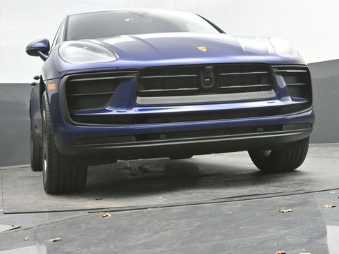 New 2026 Porsche Macan image 29