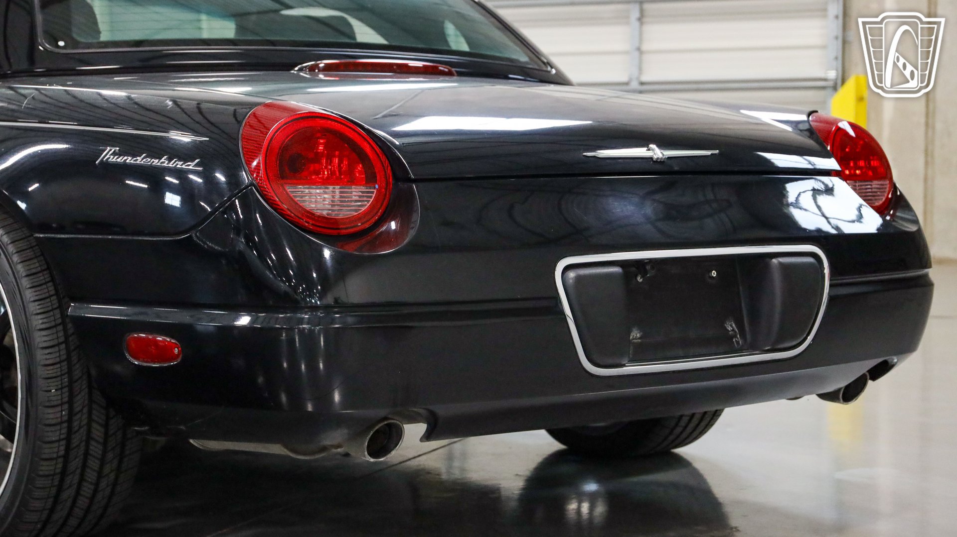 Used 2002 Ford Thunderbird RWD image 11