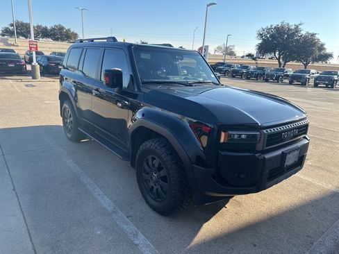 Used 2025 Toyota Land Cruiser image 1