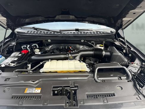 Used 2025 Lincoln Navigator Reserve AWD/4WD image 20