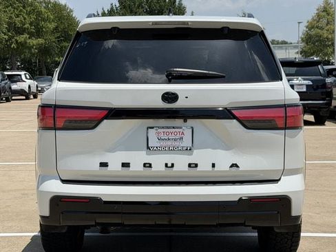 Used 2024 Toyota Sequoia Platinum AWD/4WD image 6