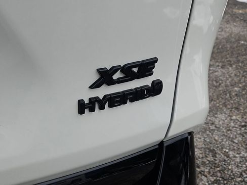 Used 2021 Toyota RAV4 XSE image 12