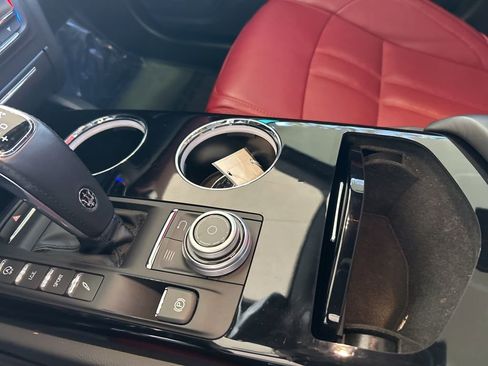 Used 2019 Maserati Ghibli S GranSport image 52