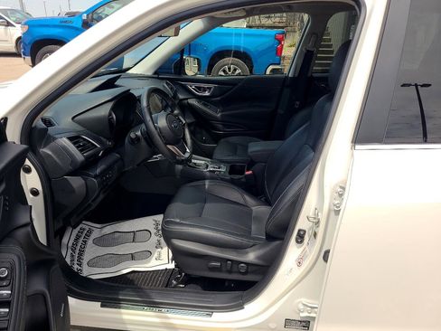 Used 2020 Subaru Forester Touring image 16