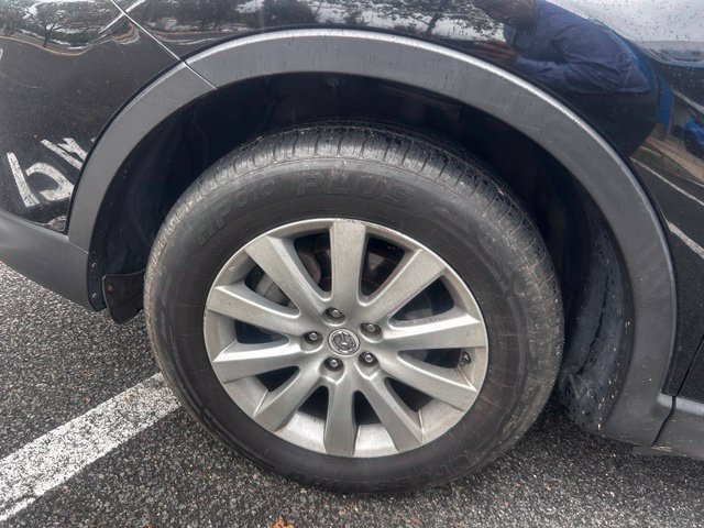 Used 2011 MAZDA CX-9 Touring w/ Moonroof & Bose Audio Pkg AWD/4WD image 6