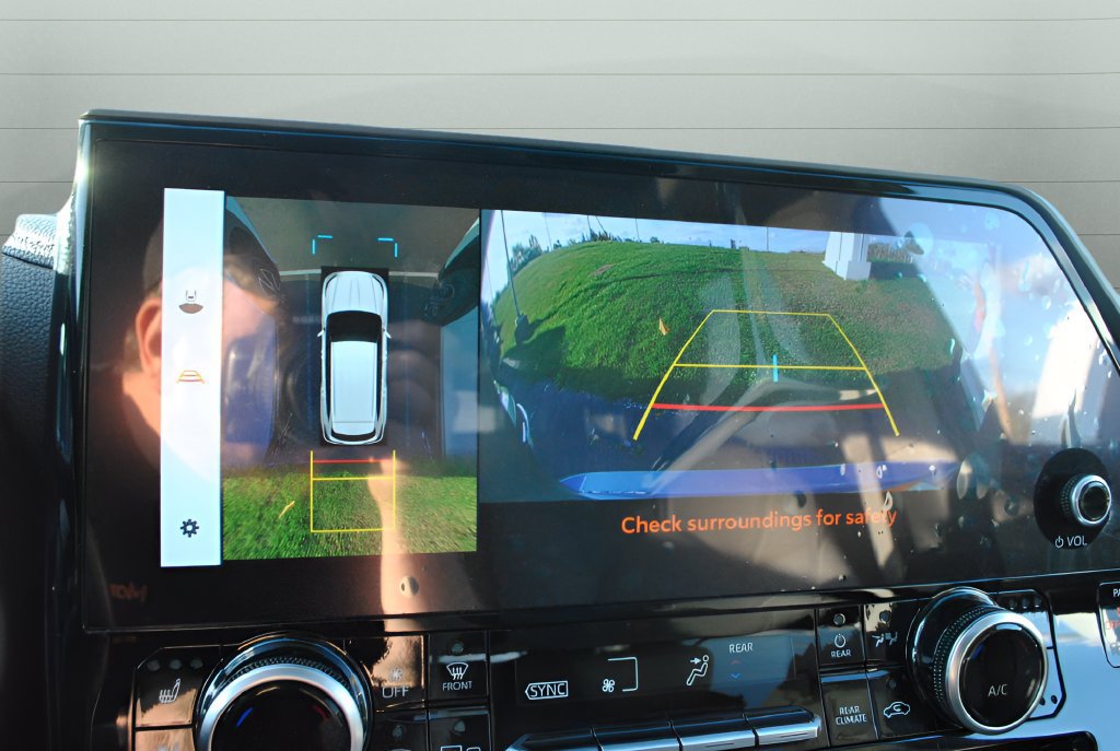 Used 2023 Toyota Highlander Limited AWD/4WD image 23