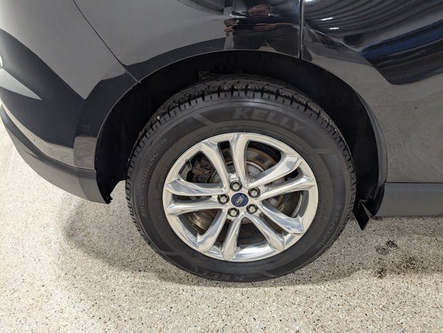 Used 2018 Ford Edge SEL w/ Equipment Group 201A AWD/4WD image 11