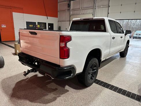 Used 2020 Chevrolet Silverado 1500 Custom Trail Boss w/ Custom Convenience Package image 3
