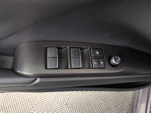 Used 2024 Toyota Camry XSE FWD image 19