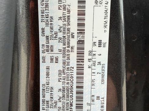 Used 2019 Ford Escape Titanium FWD image 19