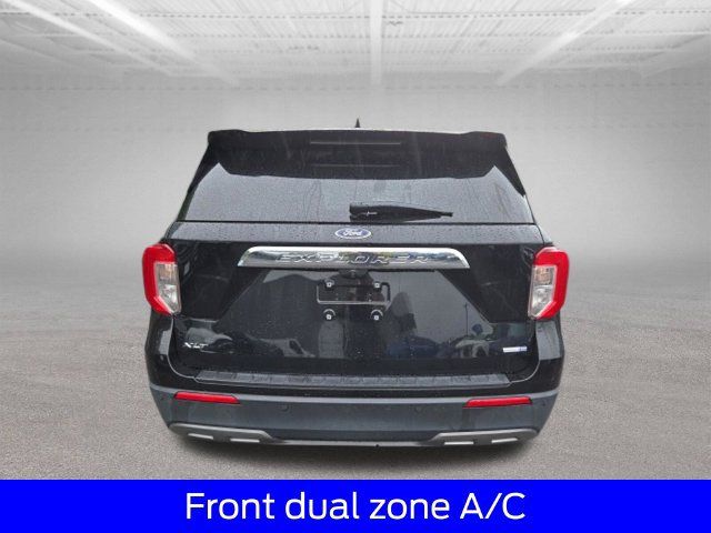 Used 2020 Ford Explorer XLT w/ Equipment Group 202A AWD/4WD image 8