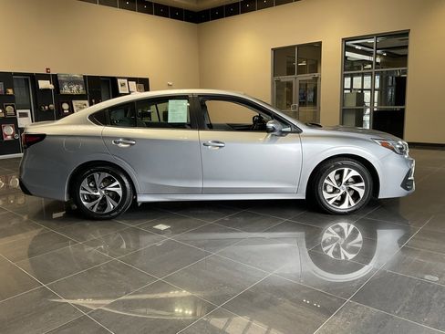 Used 2024 Subaru Legacy Premium image 7
