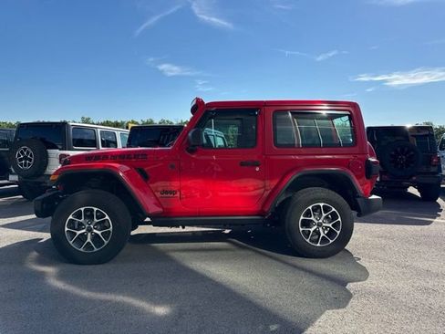 Used 2024 Jeep Wrangler Sport AWD/4WD image 6