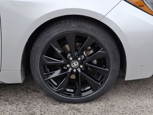 Used 2021 Toyota Corolla SE image 9