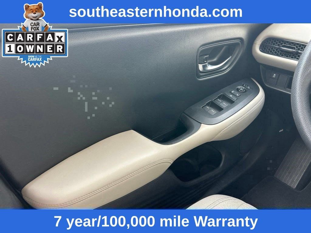 Certified 2025 Honda HR-V LX image 17