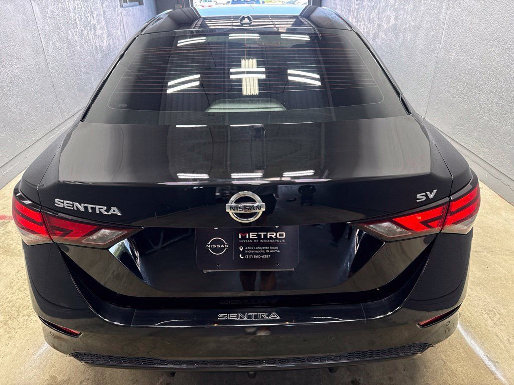Used 2020 Nissan Sentra SV FWD image 6