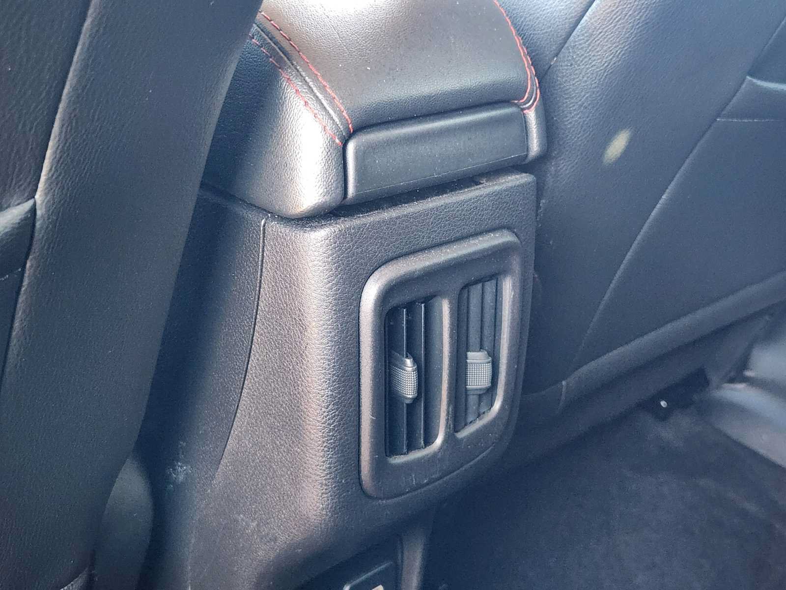 Used 2019 Jeep Compass Trailhawk w/ Cold Weather Group AWD/4WD image 27