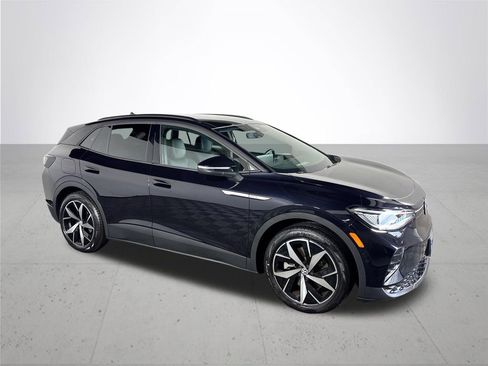 Certified 2023 Volkswagen ID.4 Pro S image 4