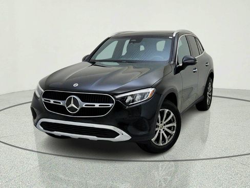 Certified 2026 Mercedes-Benz GLC 300 4MATIC image 3