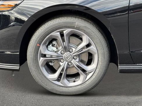 New 2026 Honda Accord EX-L image 9