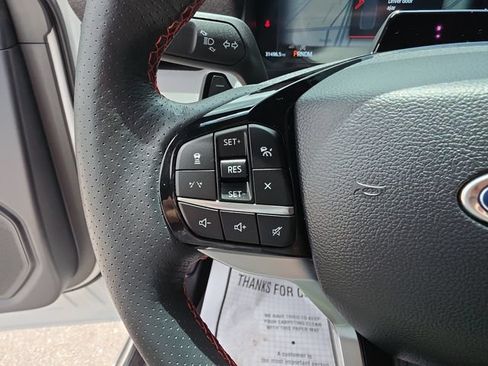 Used 2025 Ford Explorer ST AWD/4WD image 27
