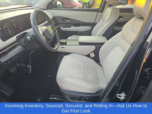 Used 2023 Nissan Ariya FWD image 3