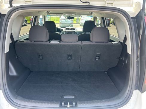 Used 2019 Kia Soul FWD image 23