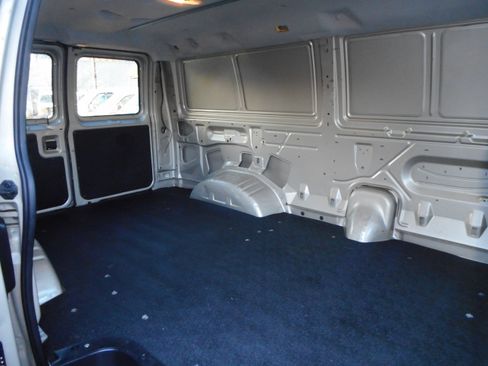 Used 2008 Ford E-250 and Econoline 250 image 19