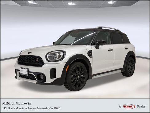 Certified 2024 MINI Cooper Countryman S FWD image 1