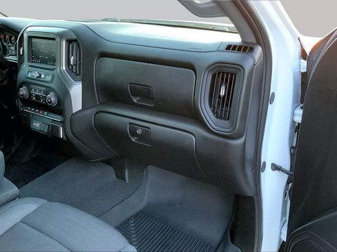 Used 2024 Chevrolet Silverado 1500 Custom AWD/4WD image 34