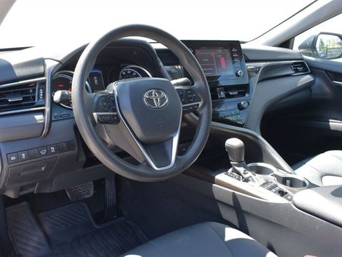 Used 2021 Toyota Camry LE FWD image 3