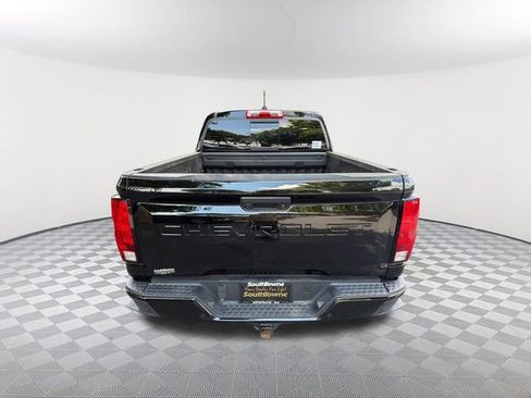 Used 2025 Chevrolet Colorado LT w/ Advanced Trailering Package AWD/4WD image 6