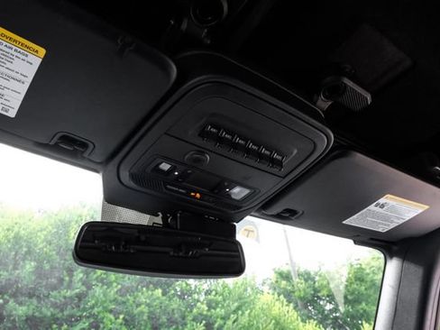Used 2024 Ford Bronco Black Diamond AWD/4WD image 37