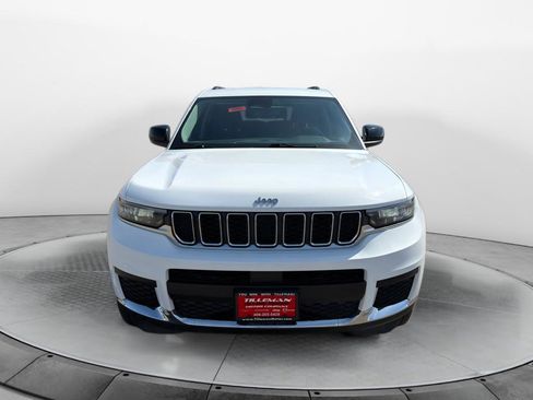 Used 2022 Jeep Grand Cherokee L Laredo w/ Luxury Tech Group I image 2