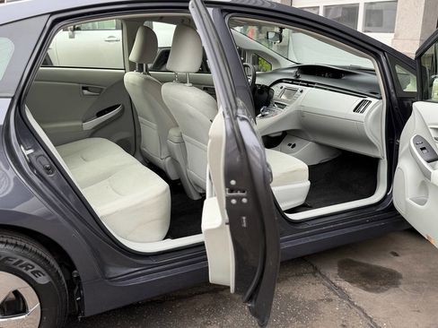 Used 2012 Toyota Prius Two image 54