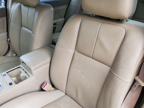 Used 2005 Cadillac STS image 17