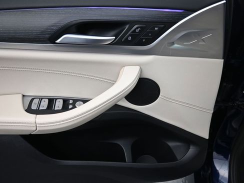 Certified 2023 BMW X4 xDrive30i image 14