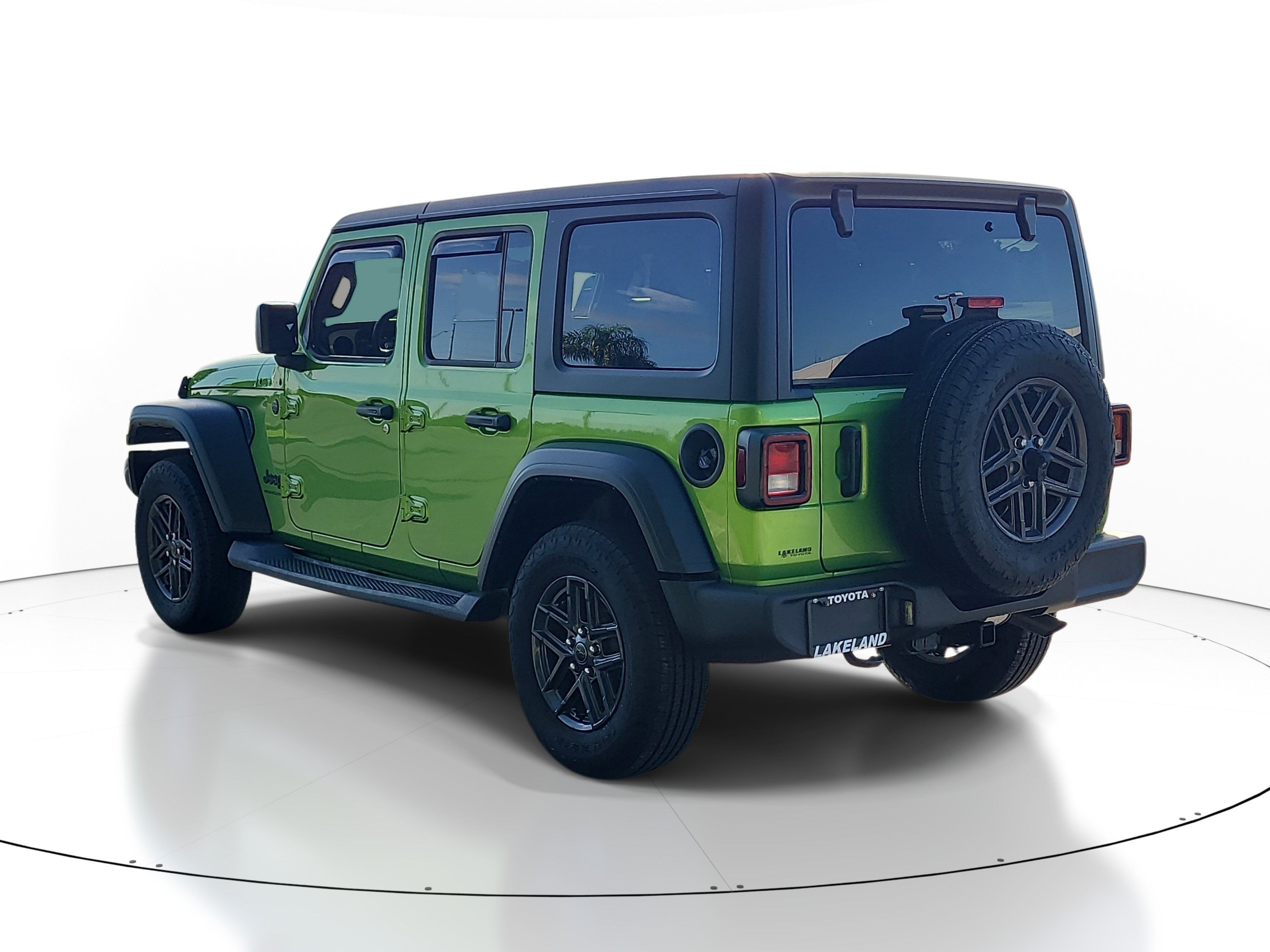 Used 2025 Jeep Wrangler Unlimited Sport AWD/4WD image 5